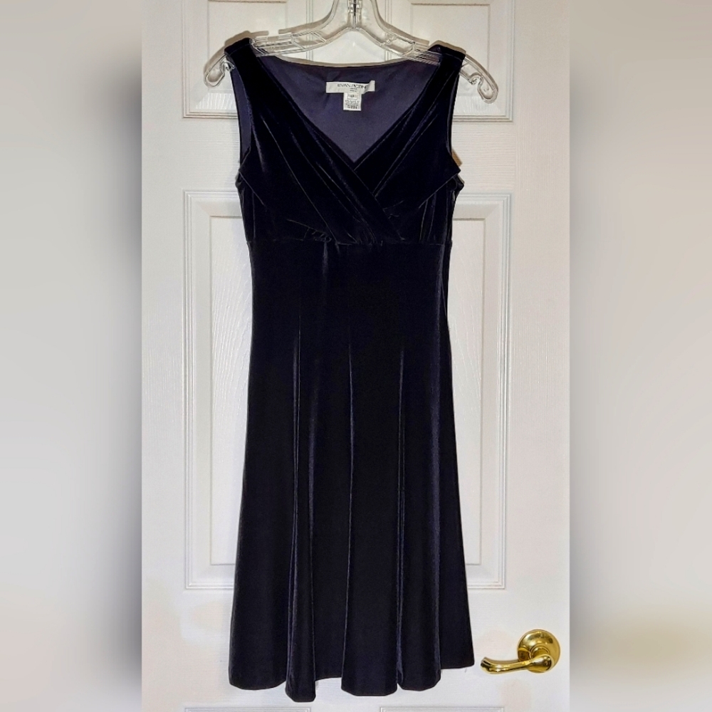 EVAN PICONE | 6P Velour/Velvet Little Black Dress - Picture 1 of 4